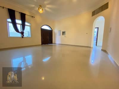2 Cпальни Апартаменты в аренду в Халифа Сити, Абу-Даби - 1 (2). jpg