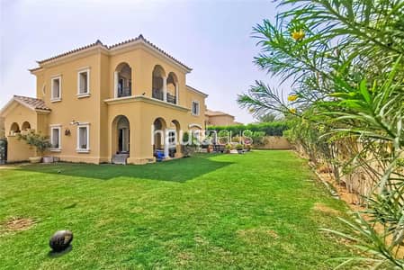 3 Bedroom Villa for Rent in Arabian Ranches, Dubai - Great location | Large garden | Single row