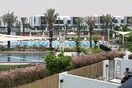 4 Bedroom Townhouse for Rent in Dubailand, Dubai - Pool & Park Backing | Single Row | Corner Unit