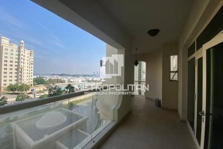 2 Bedroom Apartment for Sale in Palm Jumeirah, Dubai - Panoramic View | Spacious Layout | Rented
