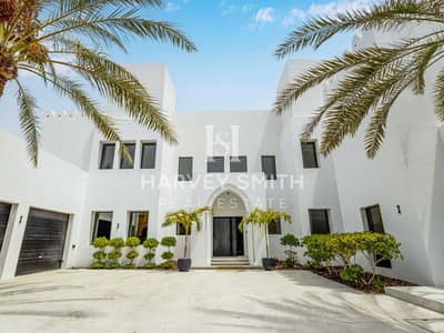 7 Bedroom Villa for Rent in Palm Jumeirah, Dubai - High Number | Panoramic Views | Available Now