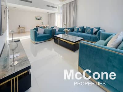 2 Bedroom Flat for Rent in Downtown Dubai, Dubai - Amazing Location | Furnished | Large Layout