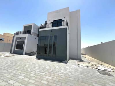 5 Bedroom Villa for Rent in Madinat Al Riyadh, Abu Dhabi - awAnTEal5pn6EQ38GelbF6isHeooMgCymIYDvwpe