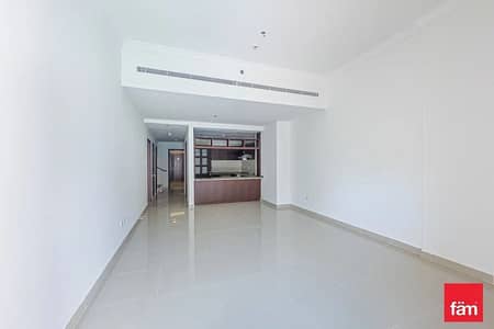 3 Bedroom Flat for Rent in Palm Jumeirah, Dubai - Resort Style Living I Beachfront I Duplex 3BR