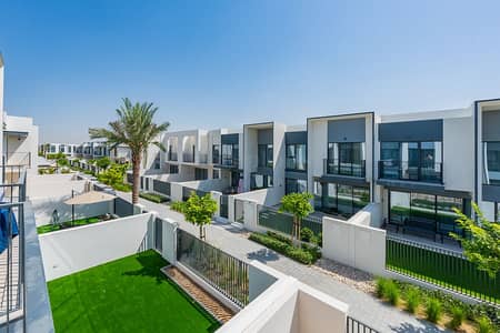 3 Bedroom Townhouse for Rent in The Valley by Emaar, Dubai - Chiller Free | Large Plot | Near Amenities