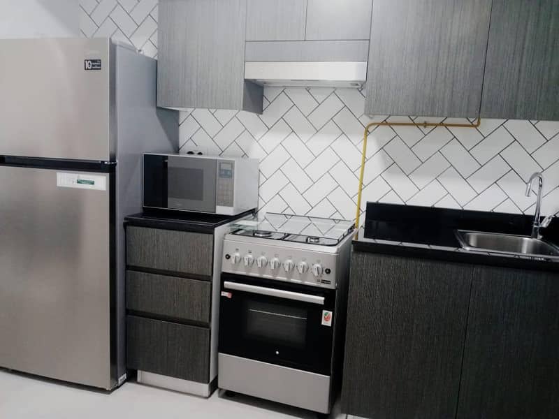 Premium Furnishing In High Rise Tower || Lavish Lifestyle With Full Facilities || Executive Building - Image 15