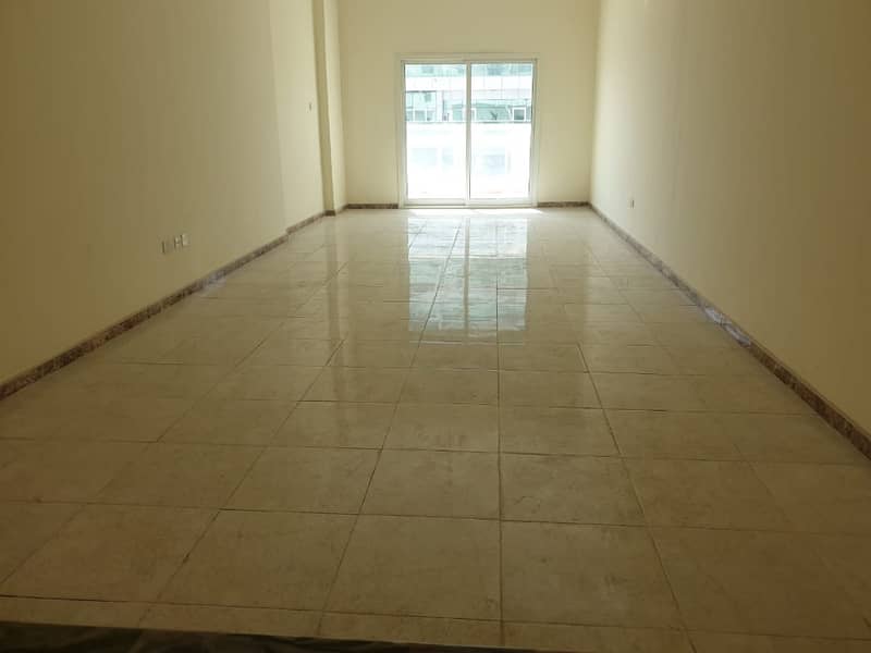 HOT DEAL 1BHK with GYM POOL PARKING near to MADINA MALL