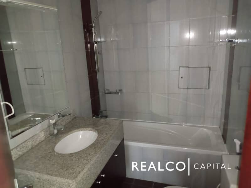 UN-FURNISHED SPACIOUS STUDIO APARTMENT FOR SALE || BEST DEAL | UN-FURNISHED SPACIOUS STUDIO APARTMENT FOR SALE || BEST DEAL |