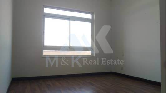 Large 3 BR w Maids | No Commission | 1 Month Free!!! Large 3 BR w Maids | No Commission | 1 Month Free!!!