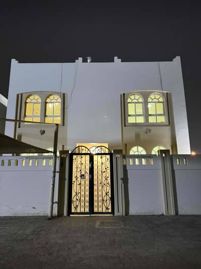 5 Bedroom Villa for Rent in Al Shamkha, Abu Dhabi - 6snL7r8JJIHgbcxEL58sS17PVNW7a6uMwfsgGaCQ