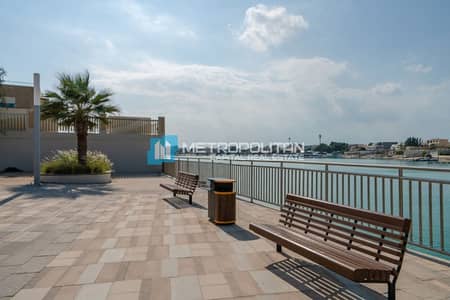 4 Bedroom Villa for Sale in Marina Village, Abu Dhabi - Full Sea View |Private Pool |Big Plot | Negotiable