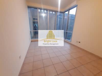 2 Bedroom Flat for Rent in Defence Street, Abu Dhabi - Ii6yTMkNHtg2pKHJ5LSxdGEacjMn8ZwXavVsH1Oy