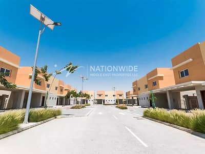 3 Bedroom Apartment for Rent in Al Samha, Abu Dhabi - Fully Upgraded Villa | Double Row| W/Private Pool