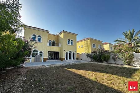 3 Bedroom Villa for Rent in Jumeirah Park, Dubai - Upgraded I Vacant I Back to Back- Near School