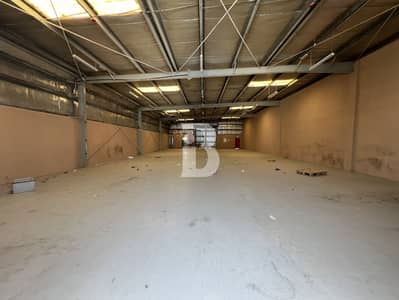 Warehouse for Rent in Al Quoz, Dubai - WAREHOUSE | 3707 SQFT | CLOSE TO SHEIKH ZAYED RD