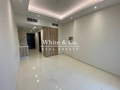 Studio for Rent in Dubai Sports City, Dubai - Newly Renovated | Amazing views | Ready to move
