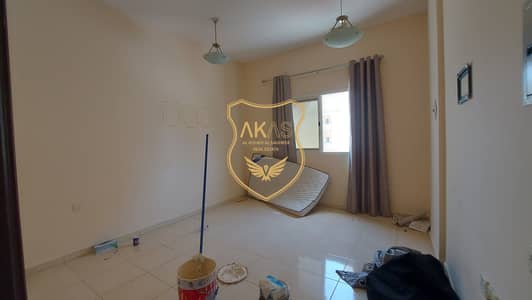 Studio for Rent in Al Qulayaah, Sharjah - 7XL08lfjVPhXuH6D0T5VrtAriTqPLkJnigCFkqKY