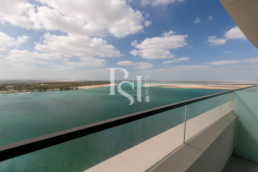 17 al-raha-beach-sail-tower-abudhabi-balcony-view (3). jpg