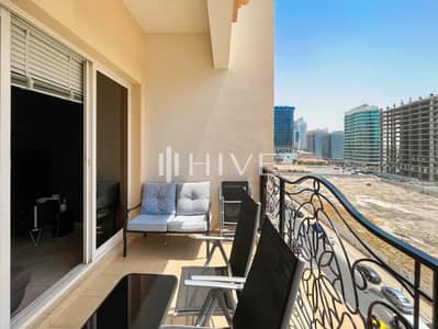 2 Bedroom Apartment for Sale in Dubai Sports City, Dubai - Unfurnished | Vacant | Spacious | Balcony