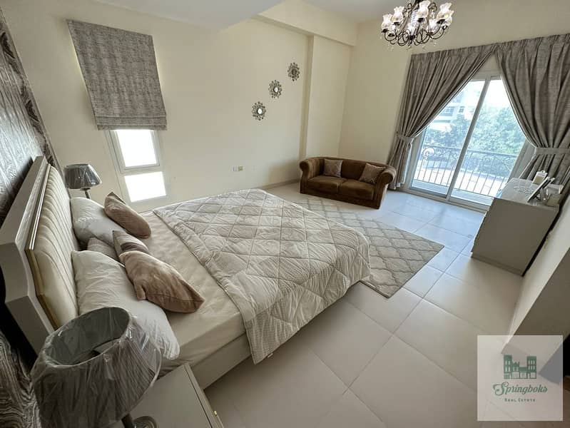 Fully Furnished 5BR Villa with Maid's Room | Premium and secured community