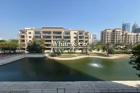 2 Bedroom Apartment for Sale in The Views, Dubai - Lake View | Huge Balcony | Prime Location