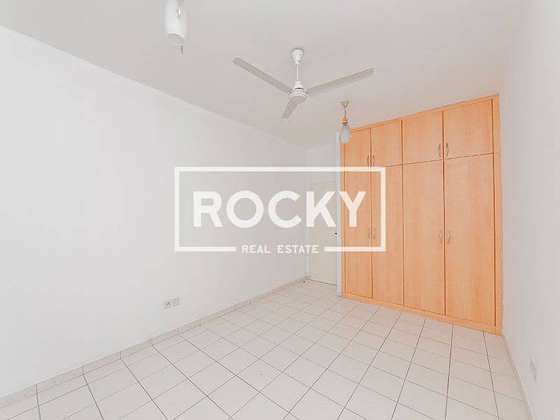 16 Karama_HNLootah1_212-2BR-WB-(14-of-31). jpg