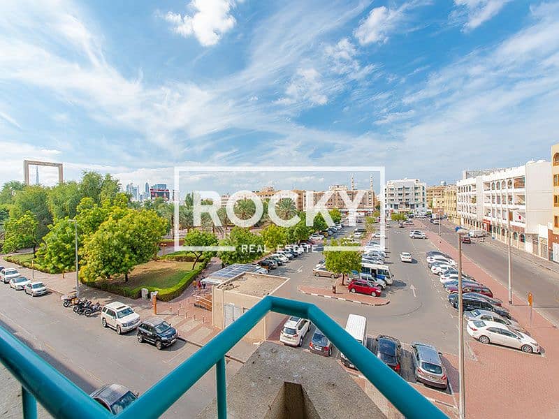 29 Karama_HNLootah1_212-2BR-WB-(27-of-31). jpg