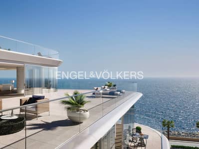 5 Bedroom Apartment for Sale in Palm Jumeirah, Dubai - Palm and Beach View | Luxurious |  Spacious