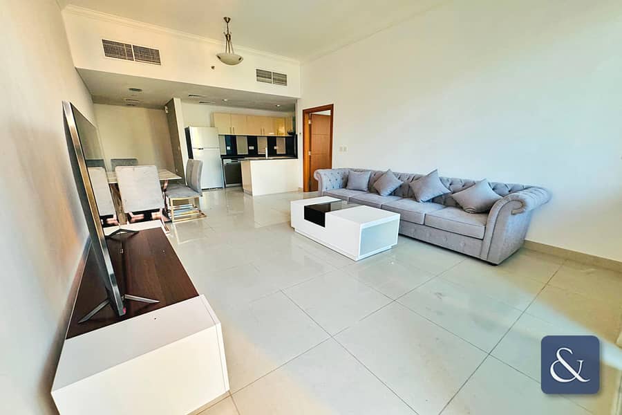 One Bedroom | Corner Flat | Large Space