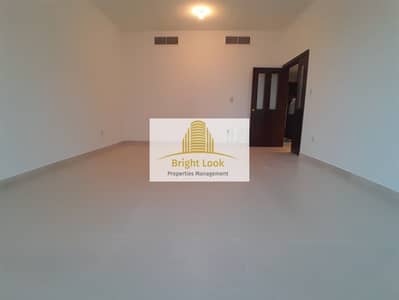 2 Bedroom Flat for Rent in Hamdan Street, Abu Dhabi - mKTjZMO03nq40rdmbDPVmcTDkuTJfVIbmLstWqVO