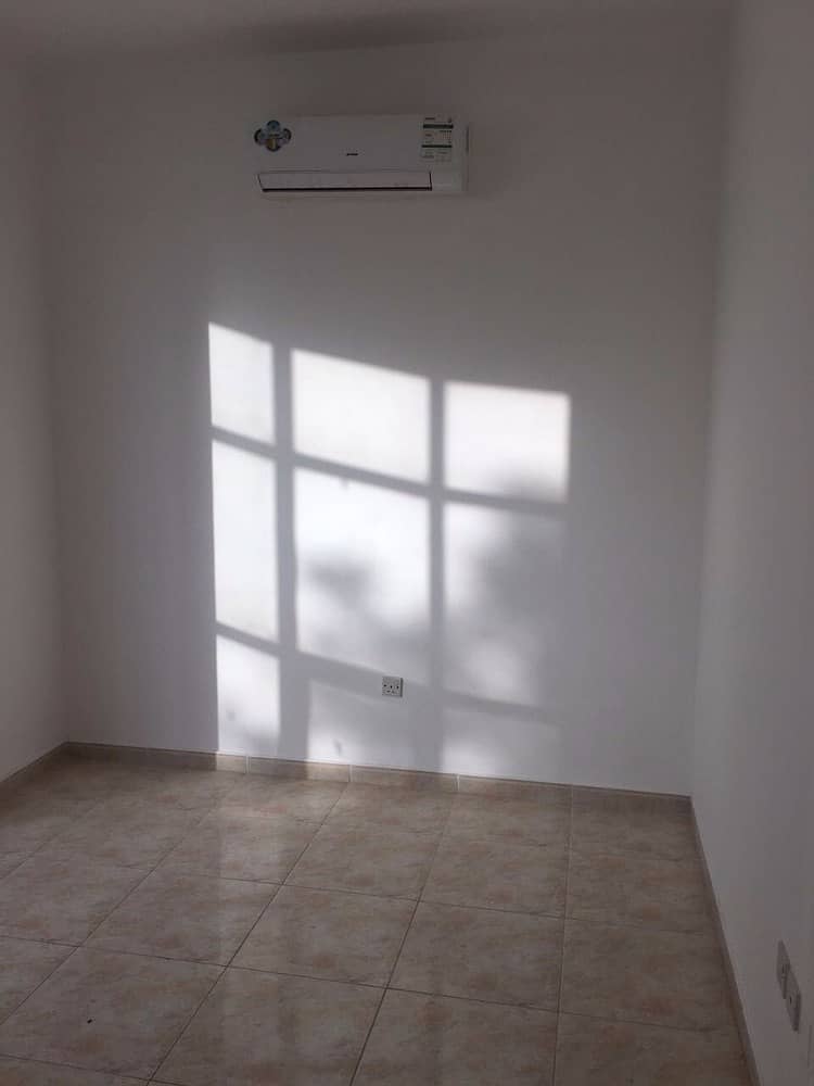 studio flat with nice area with legal tatweeq and permit mawaqif no commission fee