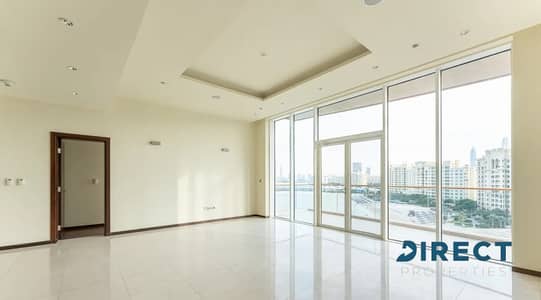 2 Bedroom Apartment for Rent in Palm Jumeirah, Dubai - Prime Location | Large Layout | Modern Unit