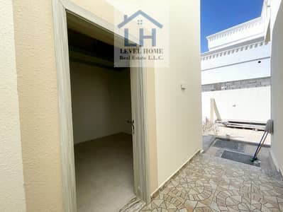 Studio for Rent in Madinat Al Riyadh, Abu Dhabi - 1000153056. jpg