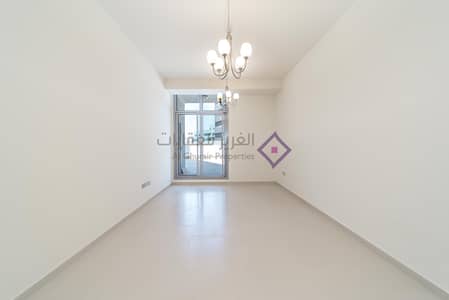 2 Bedroom Flat for Rent in Bur Dubai, Dubai - 313 - Studio. jpg