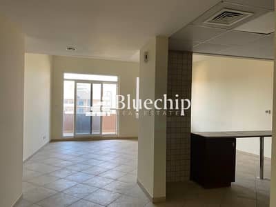 2 Bedroom Flat for Sale in Motor City, Dubai - Spacious Living I Investor Deal I Well Maintained