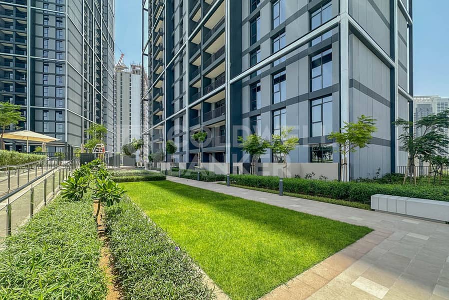 Waterfront Living | Brand New 3 Bed | Ready Waterfront Living | Brand New 3 Bed | Ready