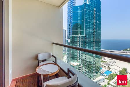 2 Bedroom Apartment for Rent in Jumeirah Beach Residence (JBR), Dubai - Stunning 2-Bed Apartment with Panoramic Sea Views
