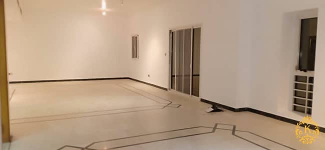 شقة 4 غرف نوم للايجار في المناصير، أبوظبي - c7ca6fbd-d93b-45d7-a3c4-2e08afda7961. jpg