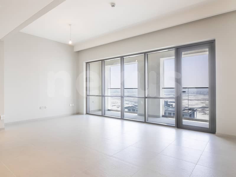 Corner Unit | Brand New | Canal View