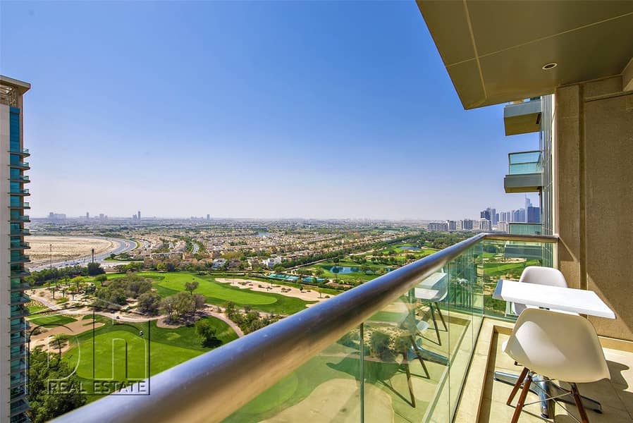 Vacant 1 Bed Apt with Golf Course Views.