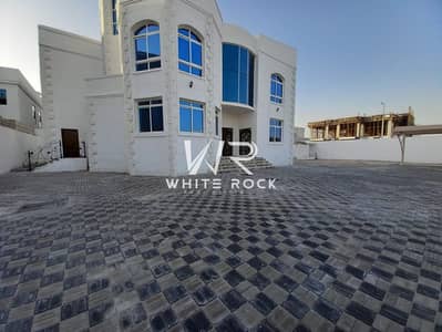 فیلا 5 غرف نوم للبيع في مدينة محمد بن زايد، أبوظبي - WhatsApp Image 2024-05-26 at 1.40. 10 PM (1). jpeg