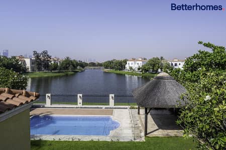 4 Bedroom Villa for Rent in Jumeirah Park, Dubai - Single Row | Full Lake View | Upgraded Garden