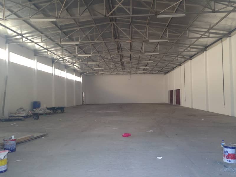 Spacious warehouse at al sajaa Spacious warehouse at al sajaa