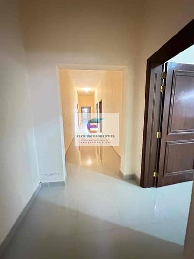 شقة 3 غرف نوم للايجار في بني ياس، أبوظبي - AJvs3DdfUOIXrm3d9dfUBzKBChsK5cLEyEG05q5r