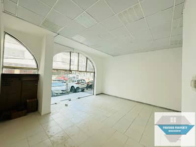 محل تجاري  للايجار في مدينة محمد بن زايد، أبوظبي - IMG-20240526-WA0248~2. jpg
