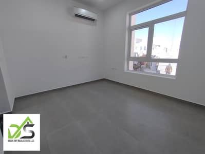 Studio for Rent in Madinat Al Riyadh, Abu Dhabi - xlIJWxmVXGrRIRyTja8qevjpTINKzKZJDOjlt7fB