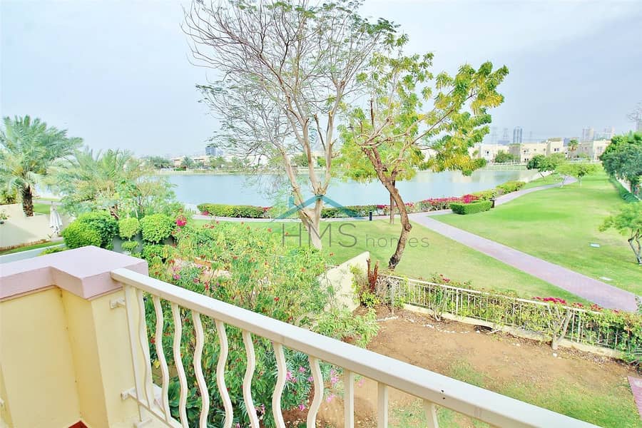 Lake View |3 Bedroom Corner Plot| Vacant