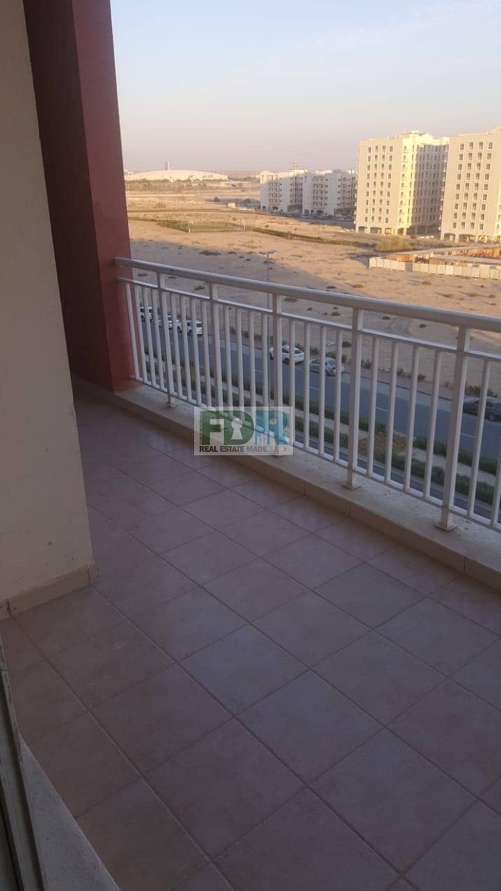 Hot offer! 2BHK for rent in Mazaya