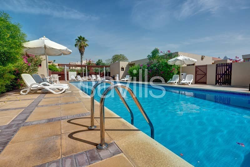 Renovated Villa with Garden and Facilities