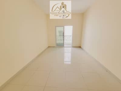 2 Bedroom Flat for Rent in Muwailih Commercial, Sharjah - 20240527_104726. jpg